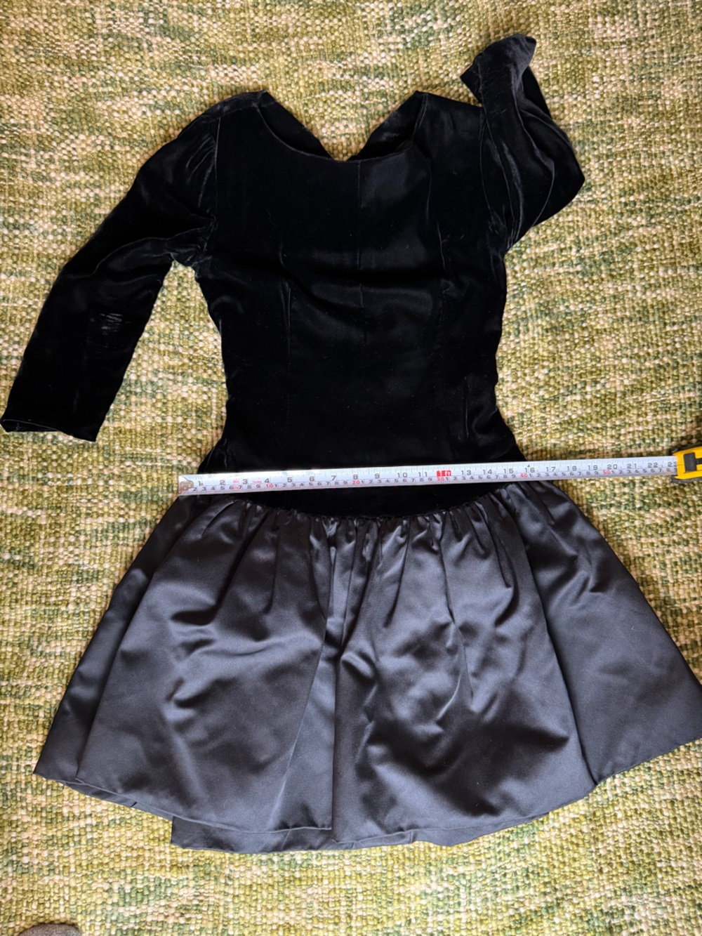 Vintage Givenchy party dress is identified as a vintage Act 1 New York dress - Picture 8 of 9